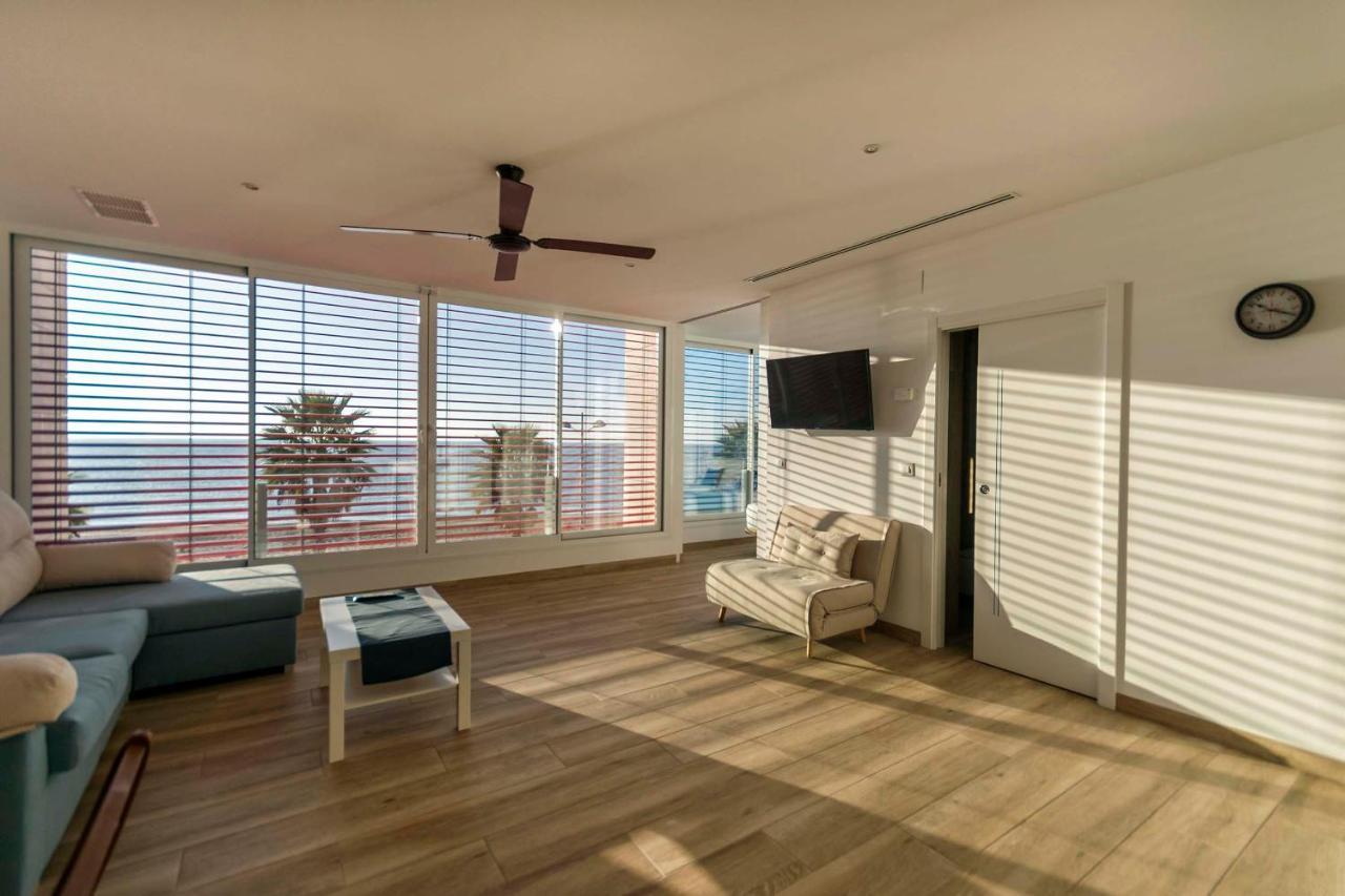 Suites At Sea Вильяхойоса Экстерьер фото